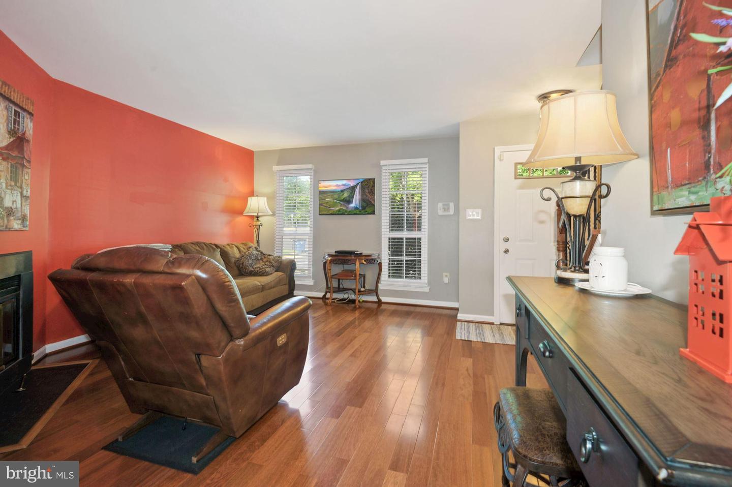 5843 Waterdale COURT
