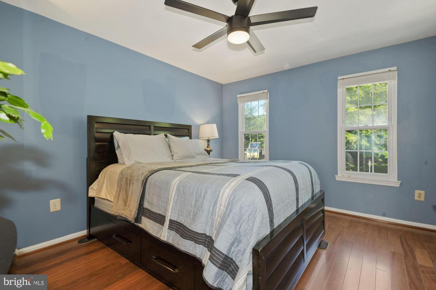 5843 Waterdale COURT