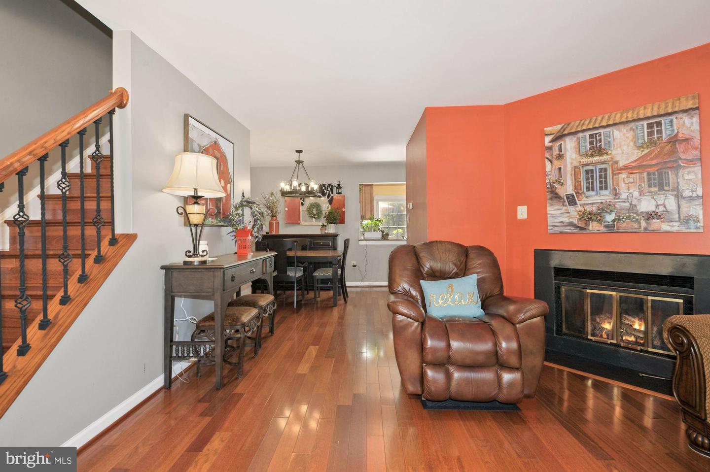 5843 Waterdale COURT