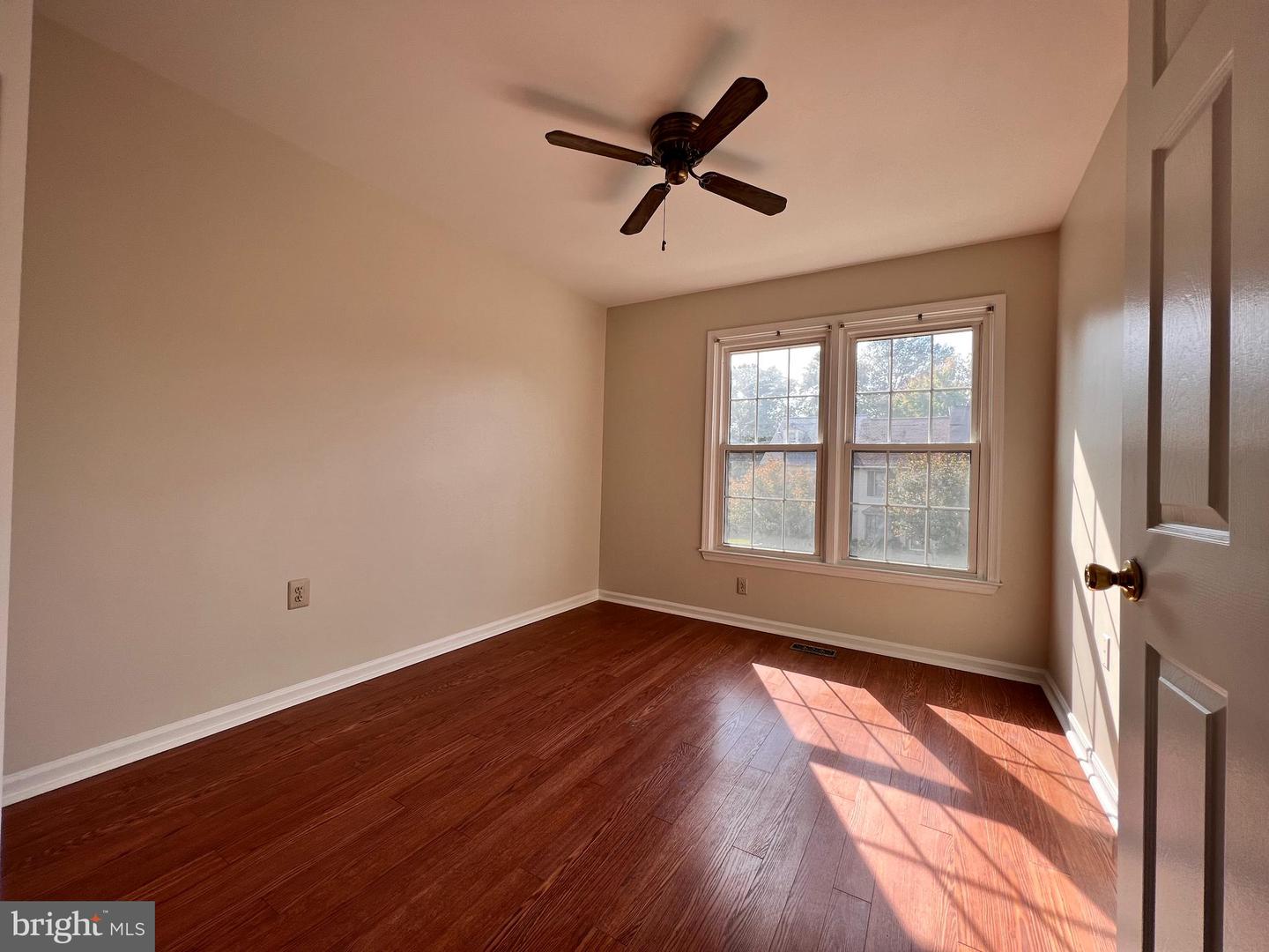 14005 Betsy Ross LANE