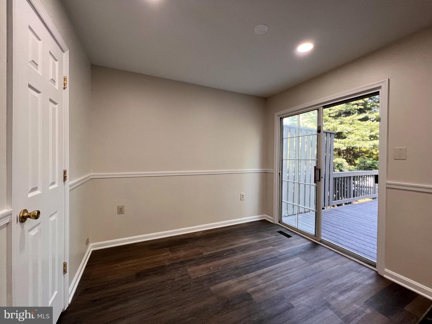 14005 Betsy Ross LANE
