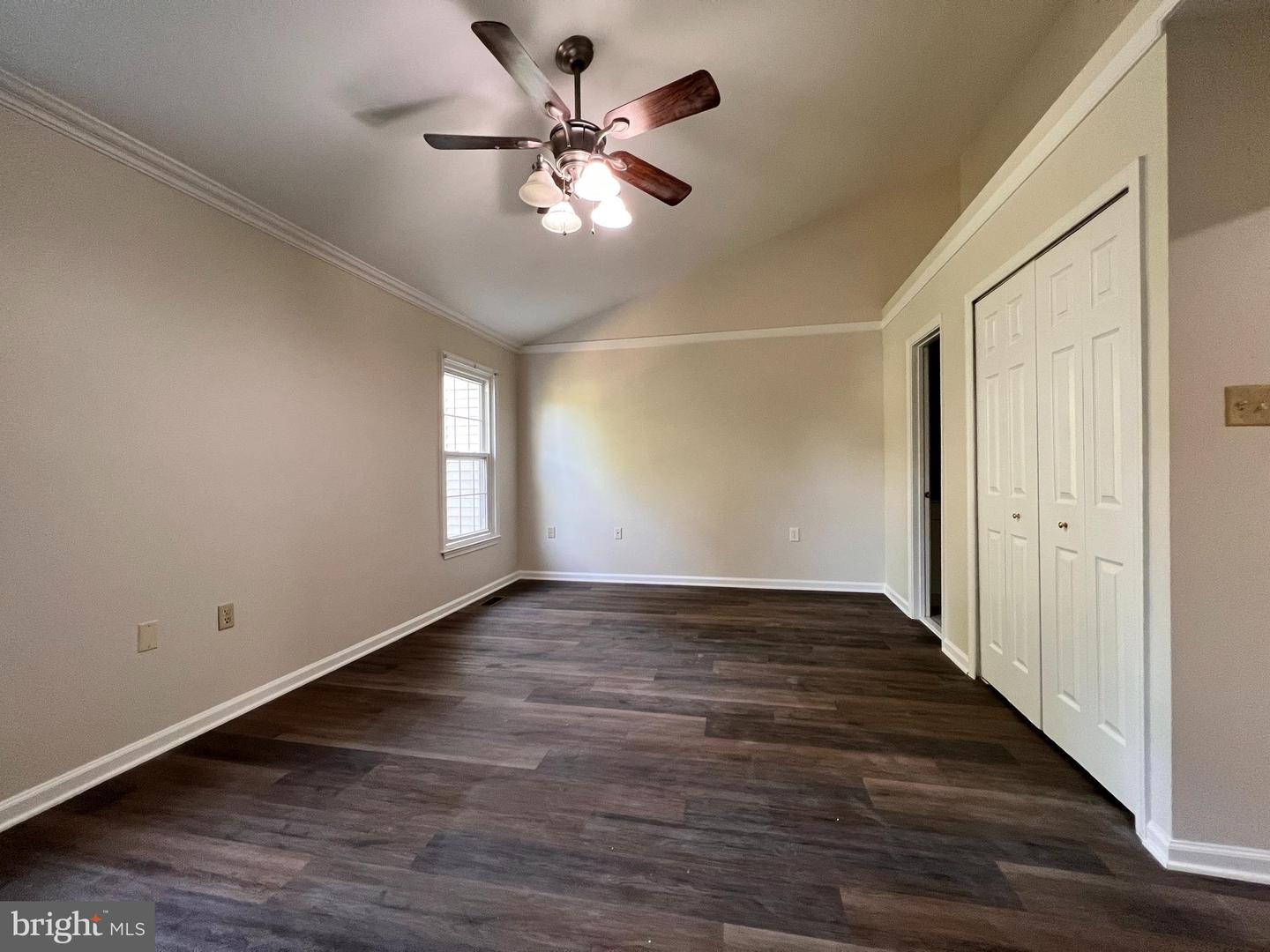 14005 Betsy Ross LANE
