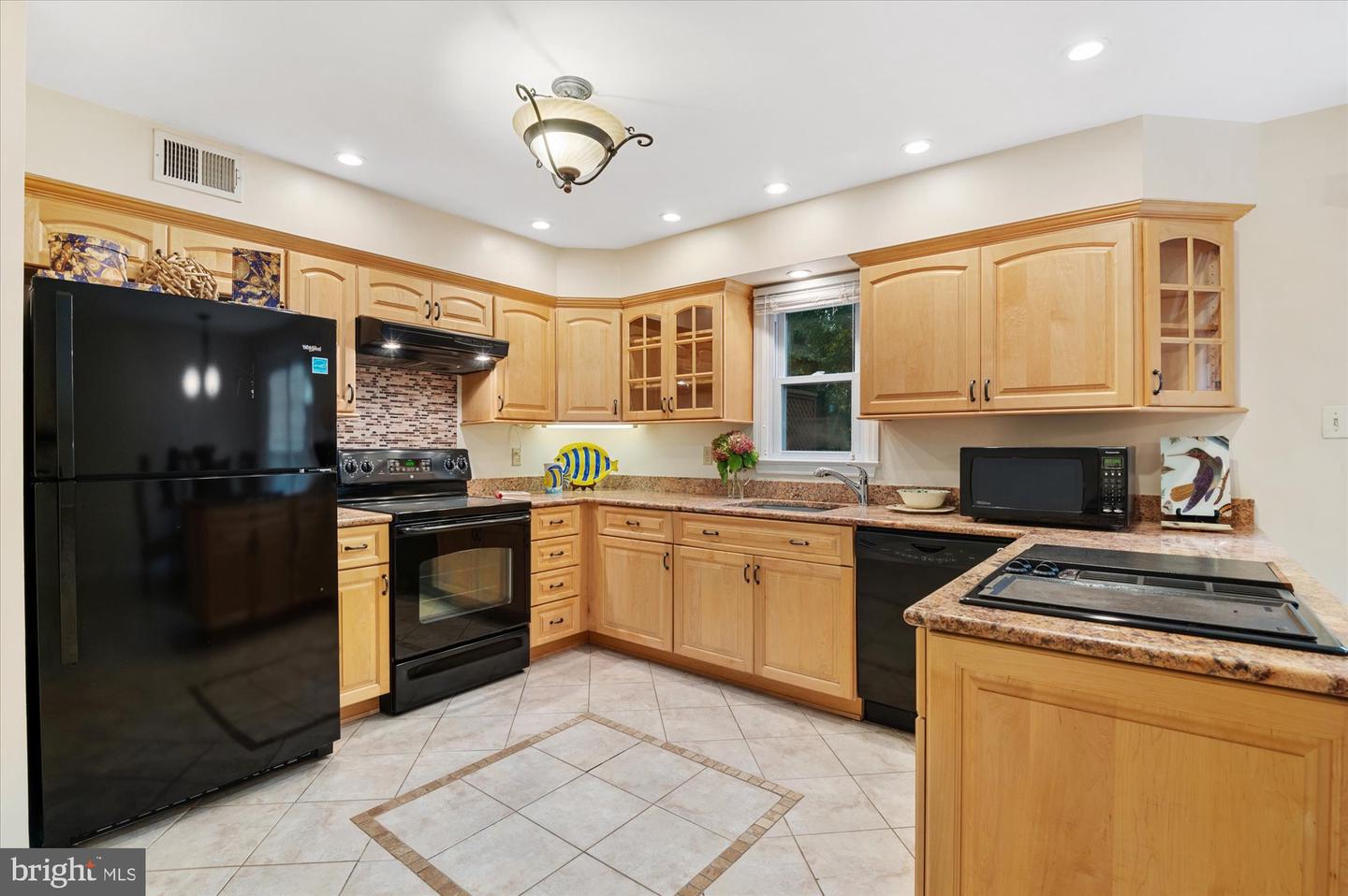 7963 Yancey DRIVE