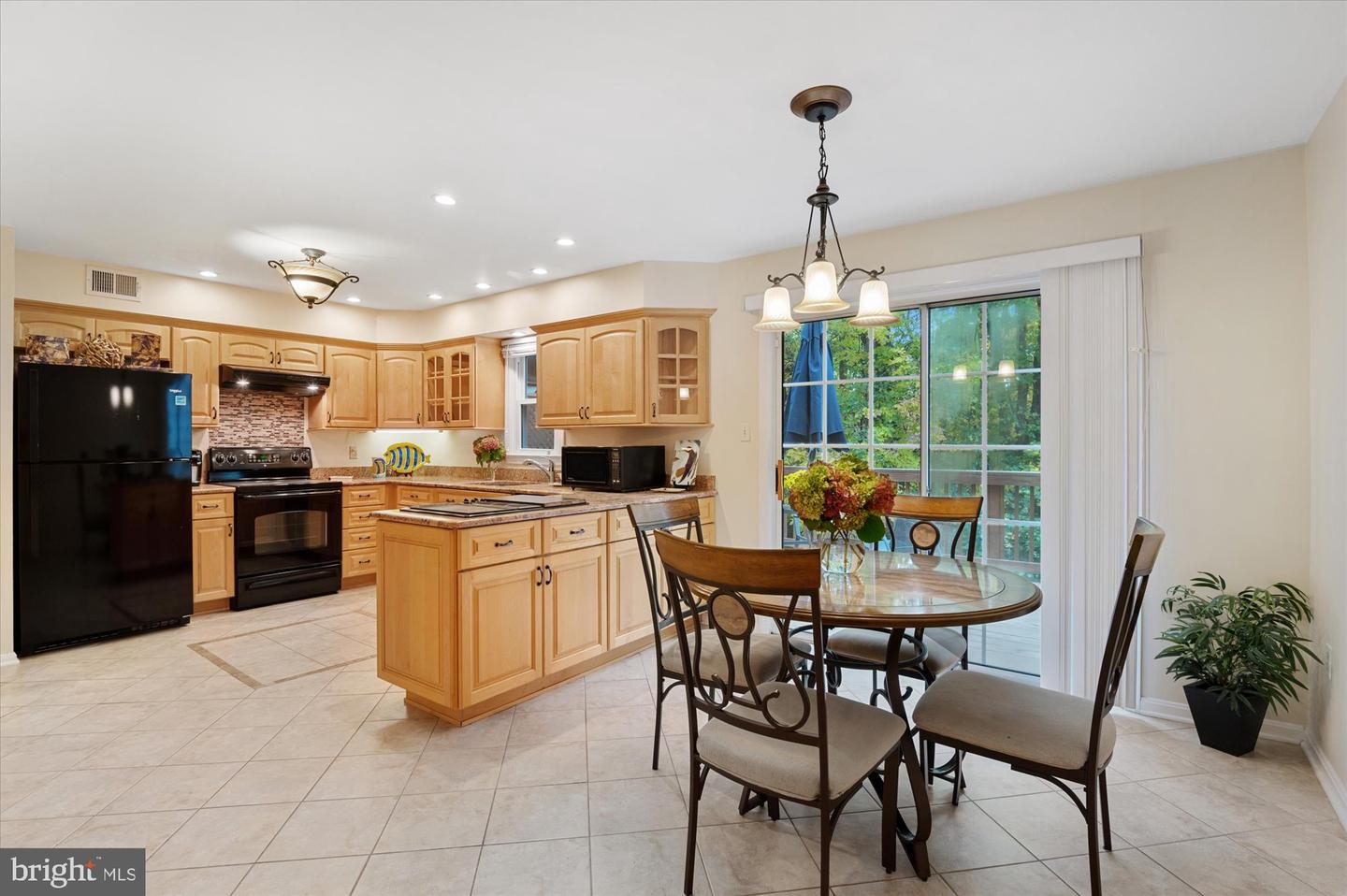 7963 Yancey DRIVE
