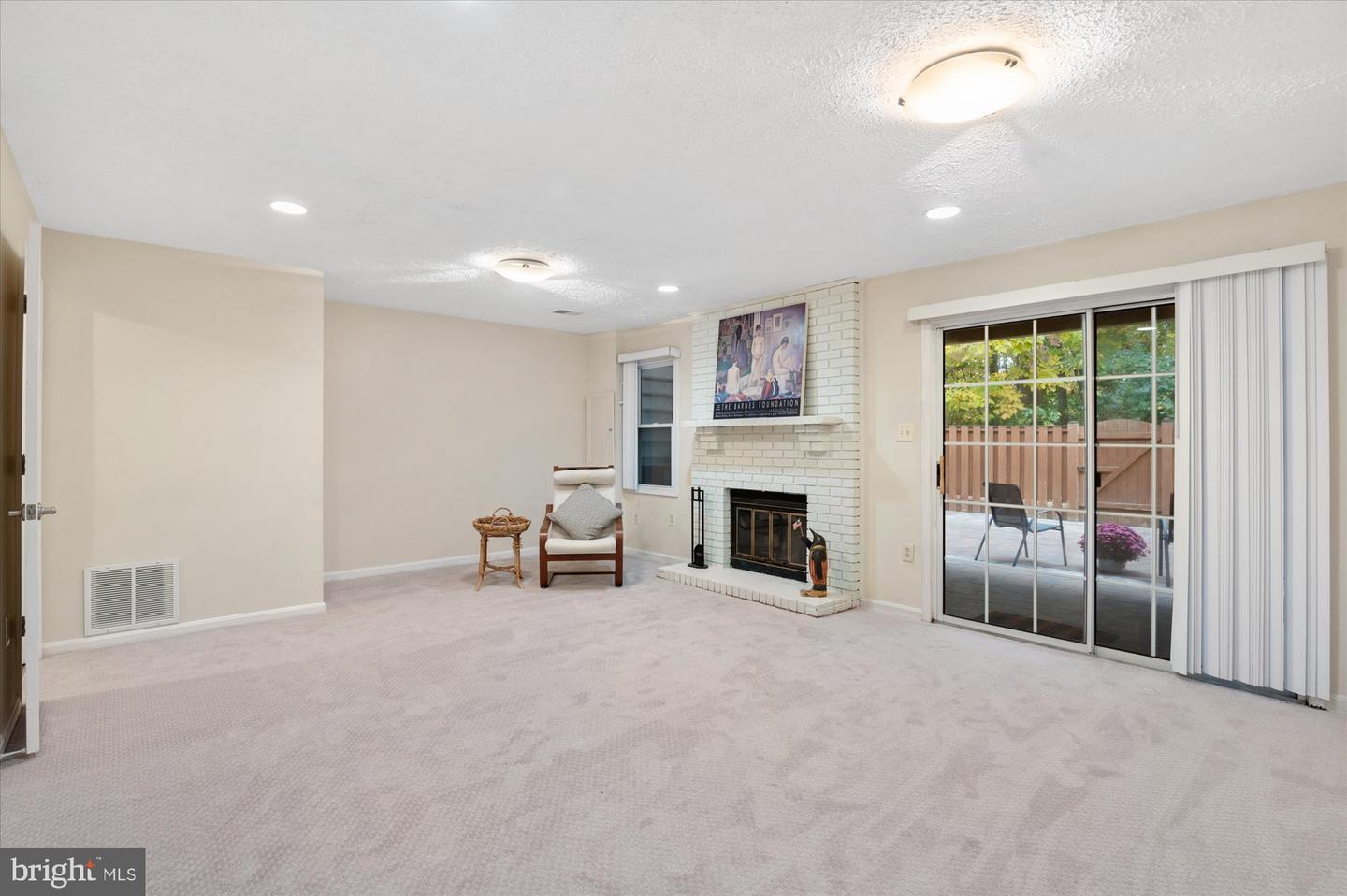 7963 Yancey DRIVE
