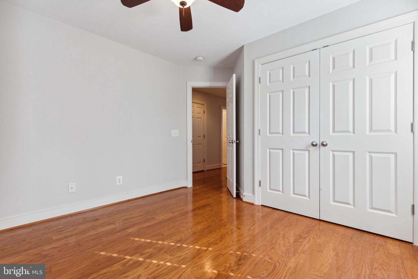2083 Hunting Creek COURT