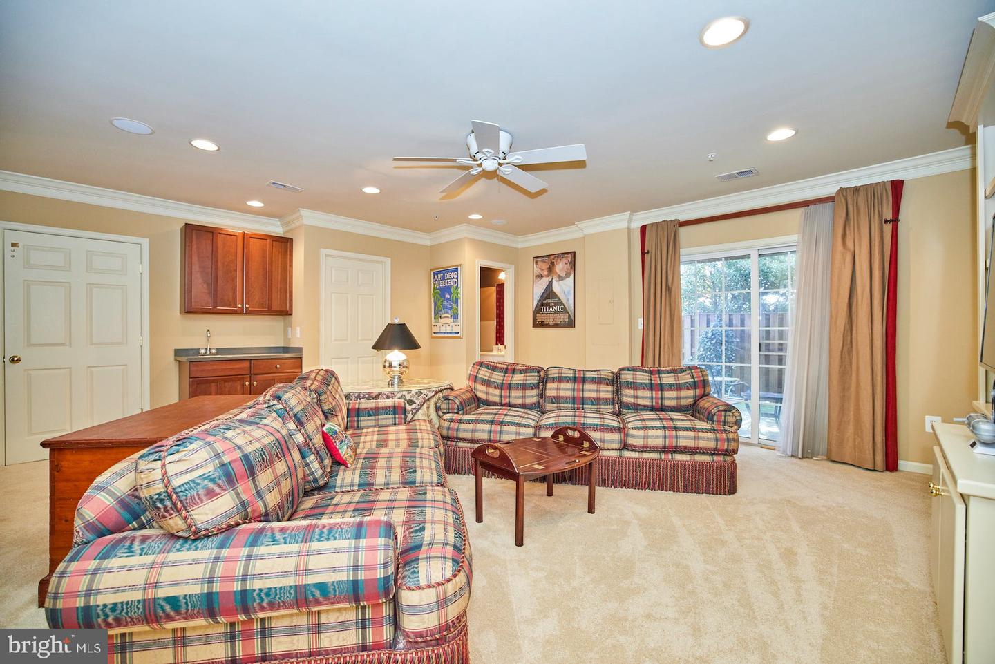 6715 Aspen Trace COURT