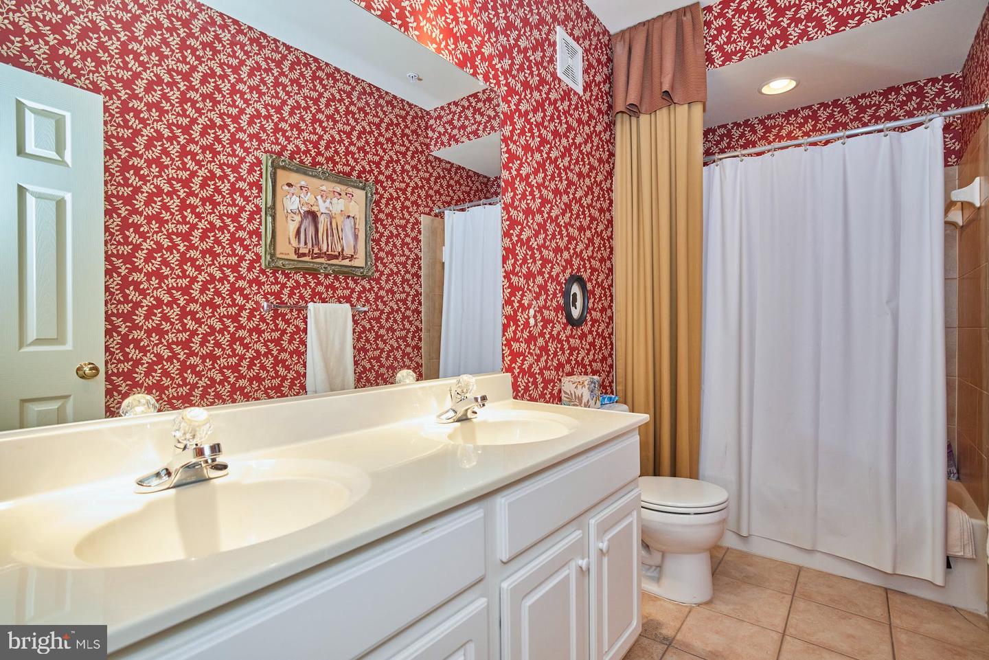 6715 Aspen Trace COURT