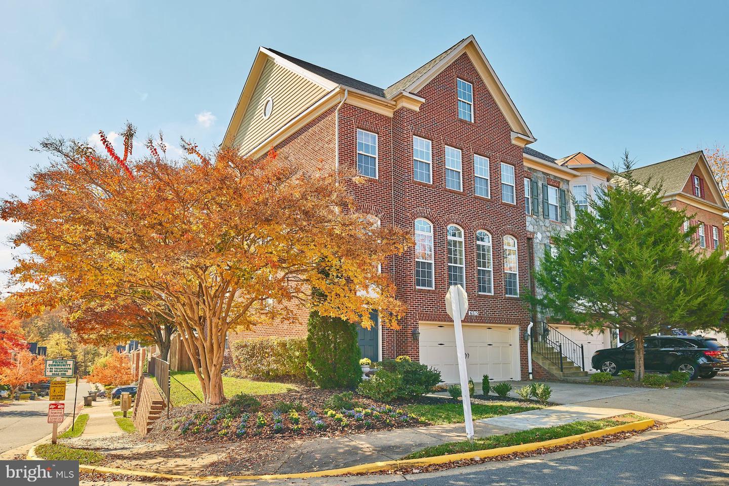 6715 Aspen Trace COURT
