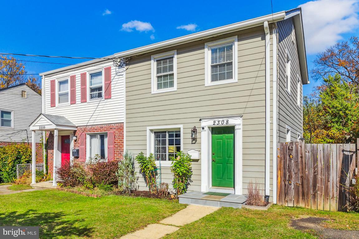2308 Riverview TERRACE