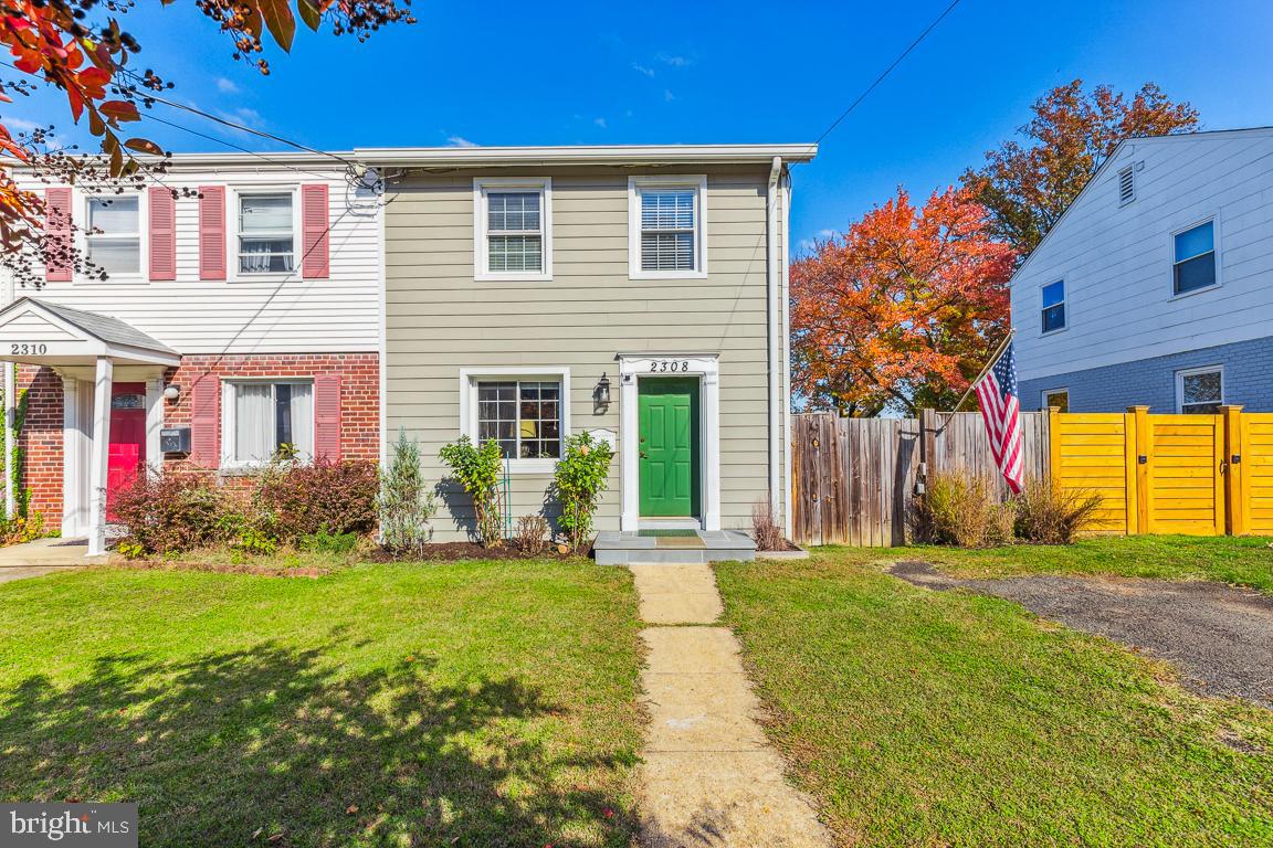 2308 Riverview TERRACE