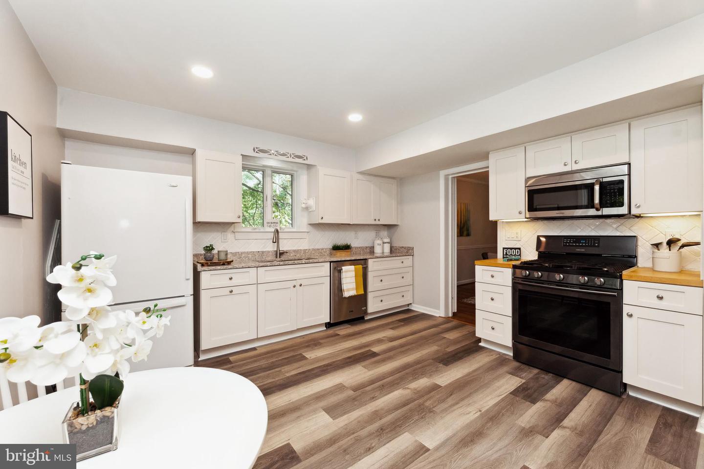 4701 Pontiac DRIVE