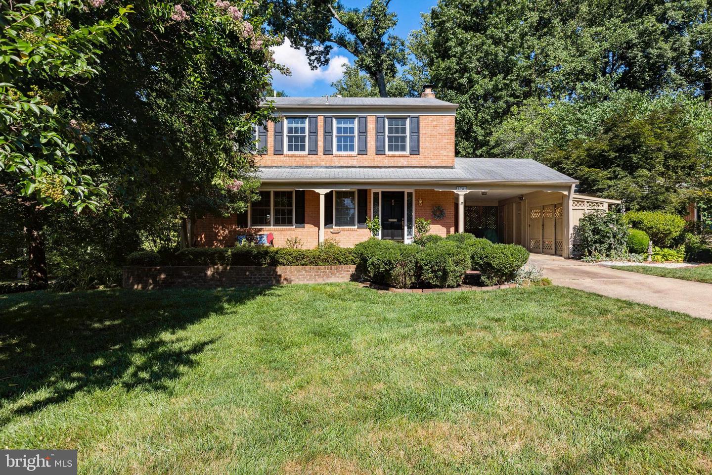 4701 Pontiac DRIVE