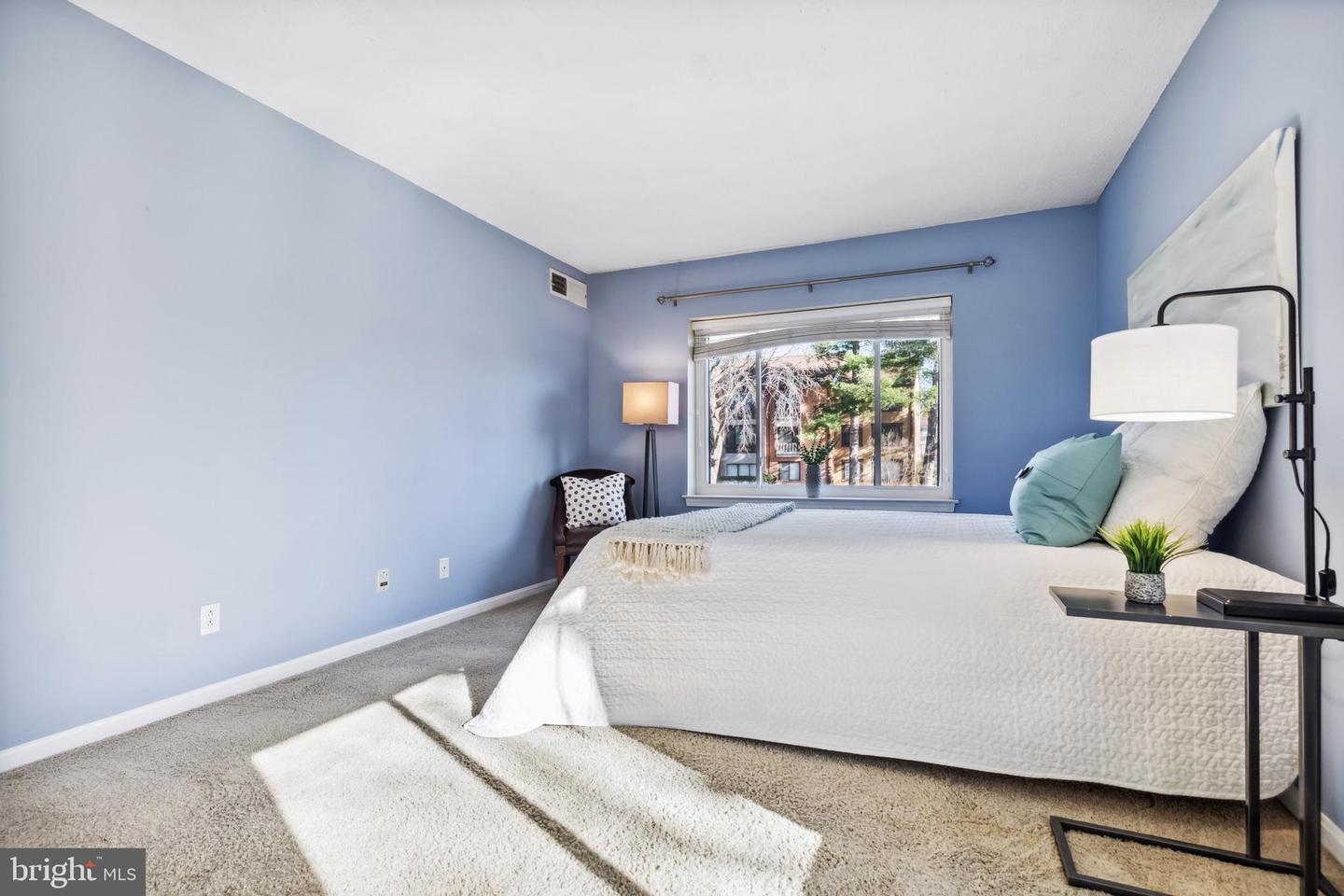 10220 Bushman DRIVE Unit: 8212