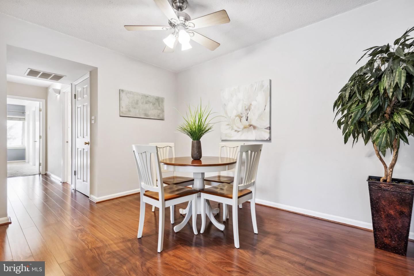 10220 Bushman DRIVE Unit: 8212