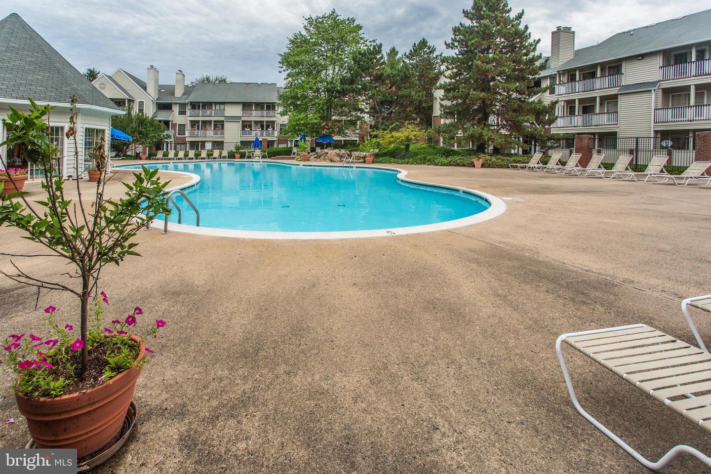 12113 Greenway COURT Unit: 180