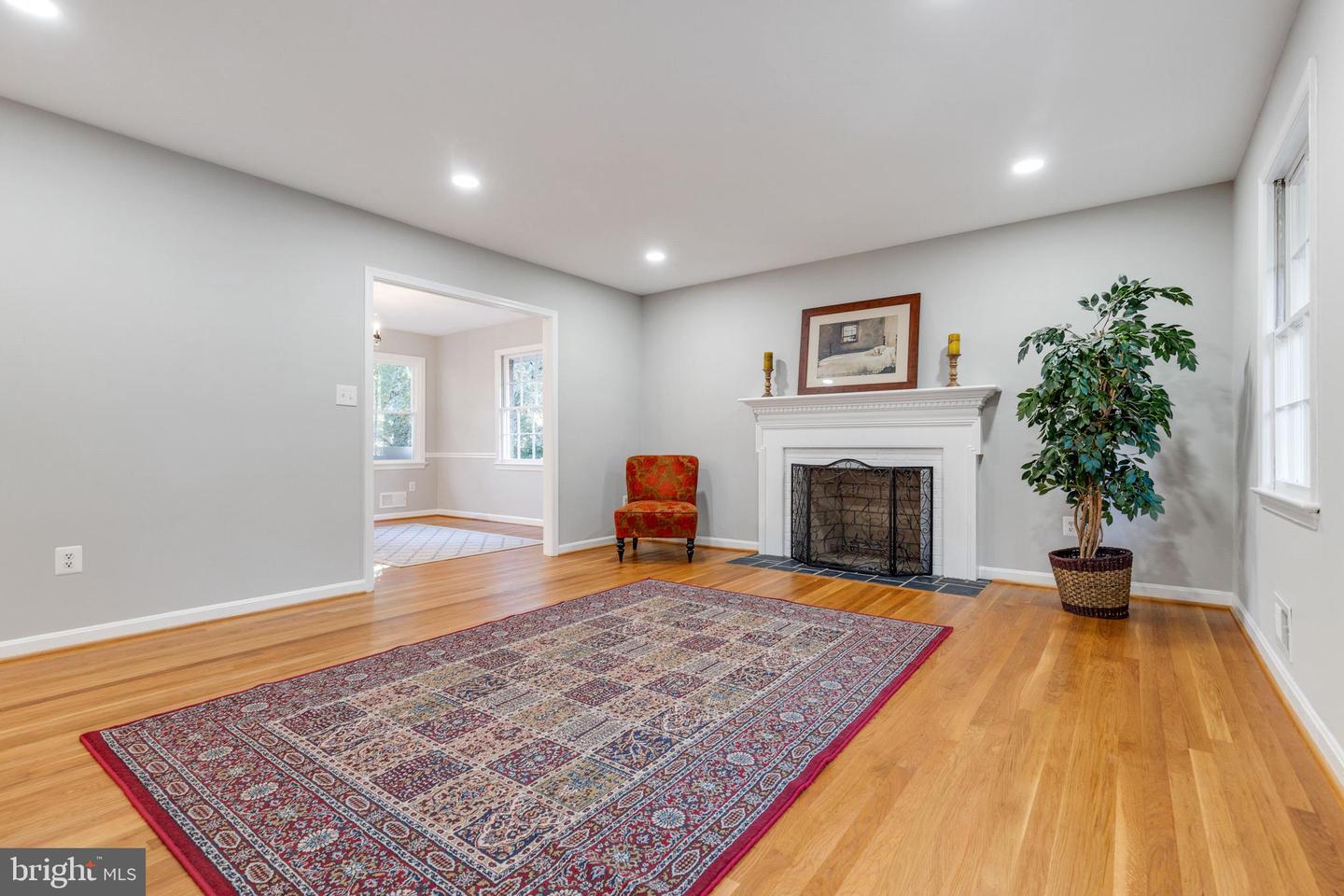 8425 Sulky COURT