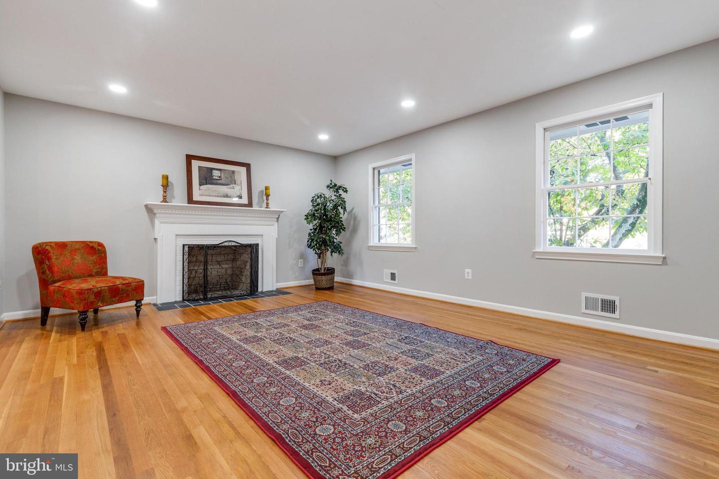 8425 Sulky COURT