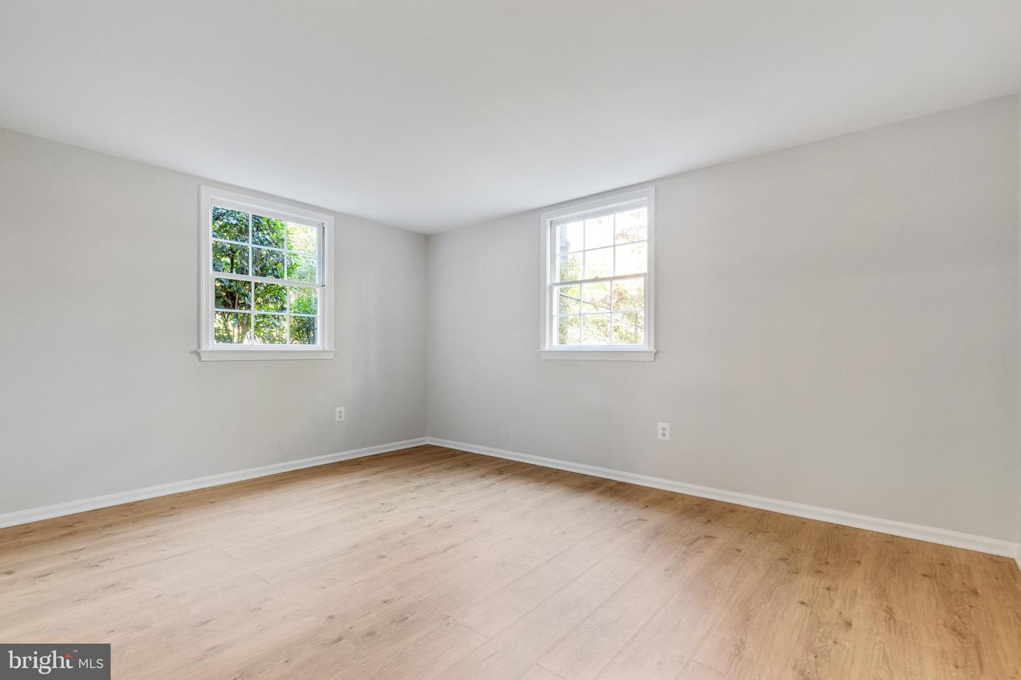 8425 Sulky COURT