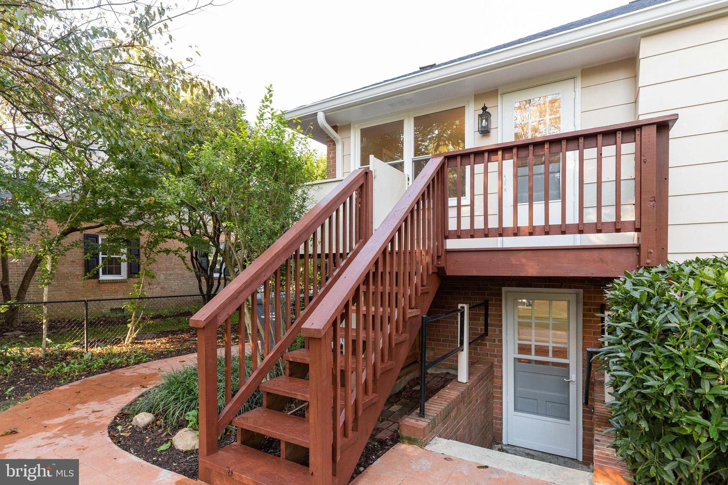 8425 Sulky COURT