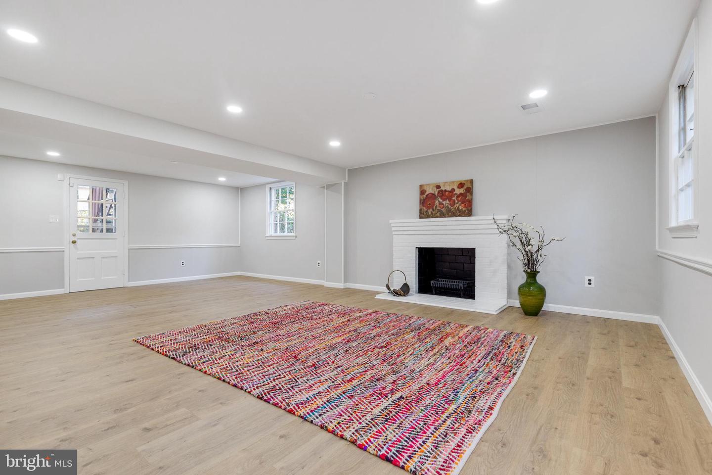 8425 Sulky COURT