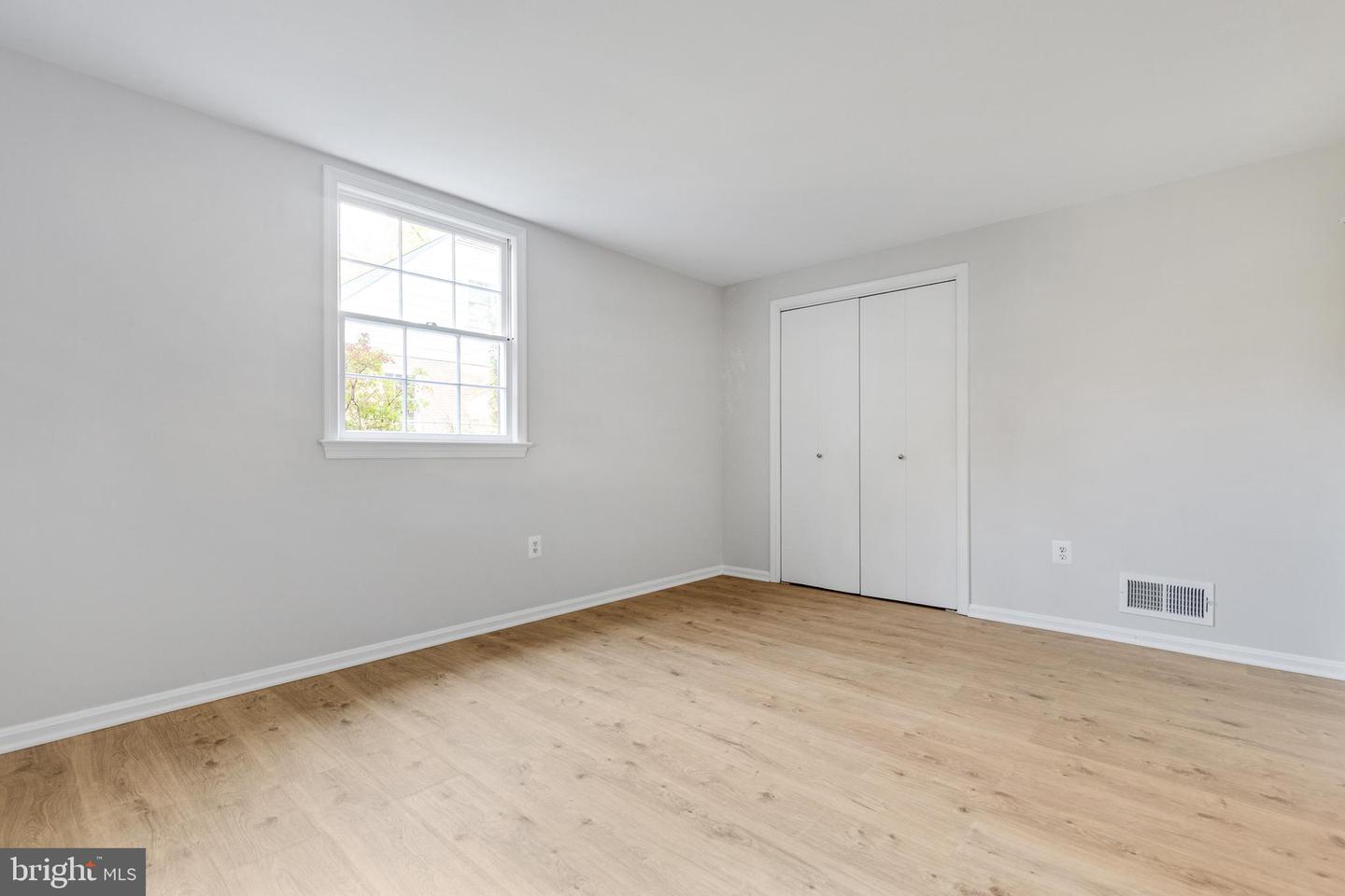 8425 Sulky COURT