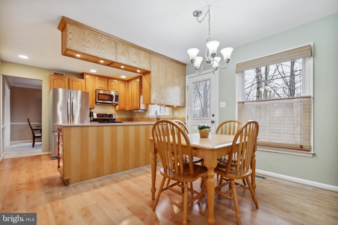 9501 Yawl COURT