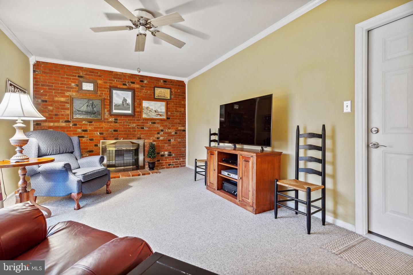 9501 Yawl COURT