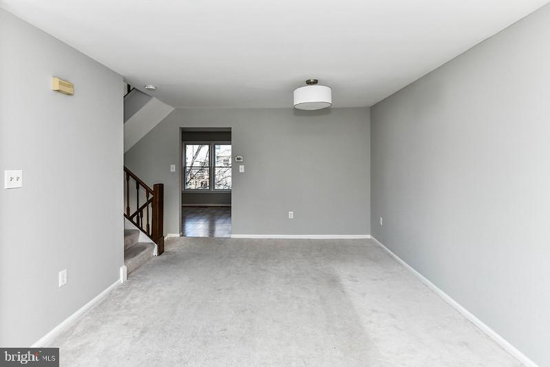 520 Dakota DRIVE