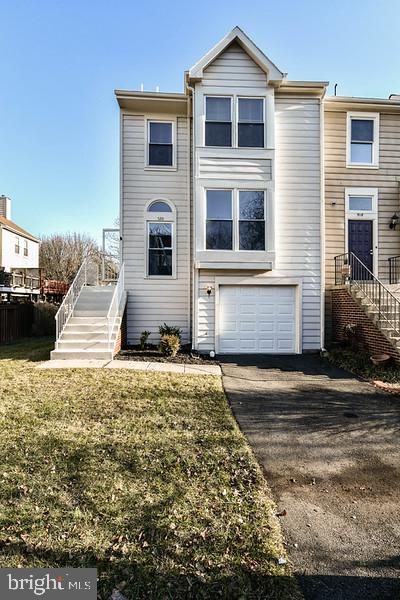520 Dakota DRIVE