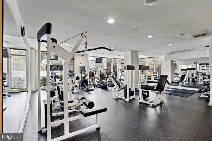 9480 Virginia Center BOULEVARD Unit: 440