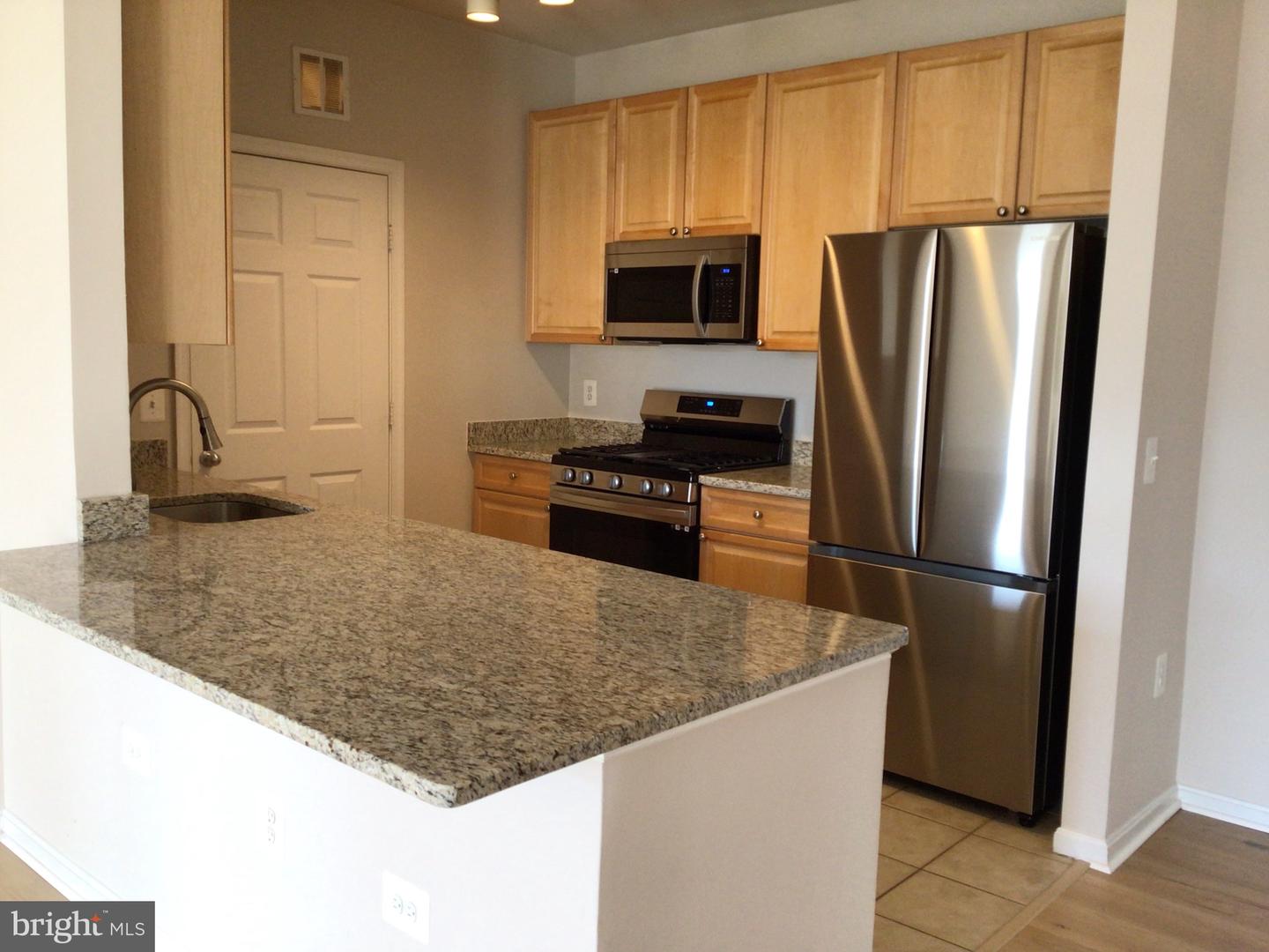 9480 Virginia Center BOULEVARD Unit: 440