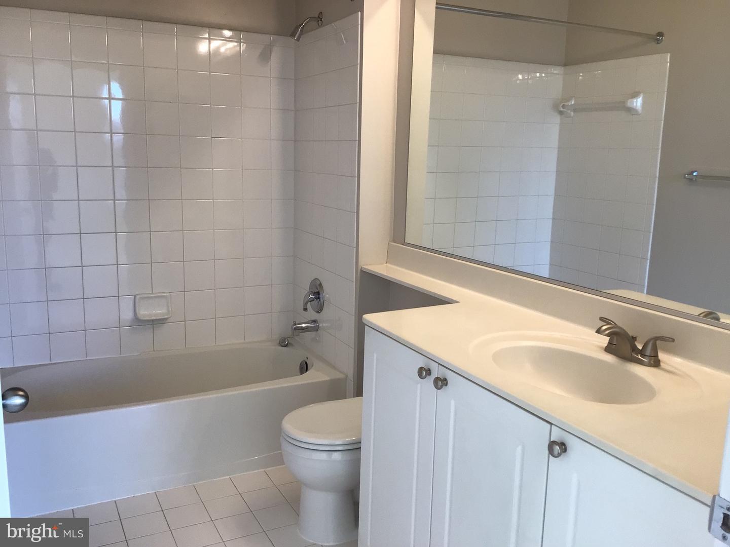9480 Virginia Center BOULEVARD Unit: 440