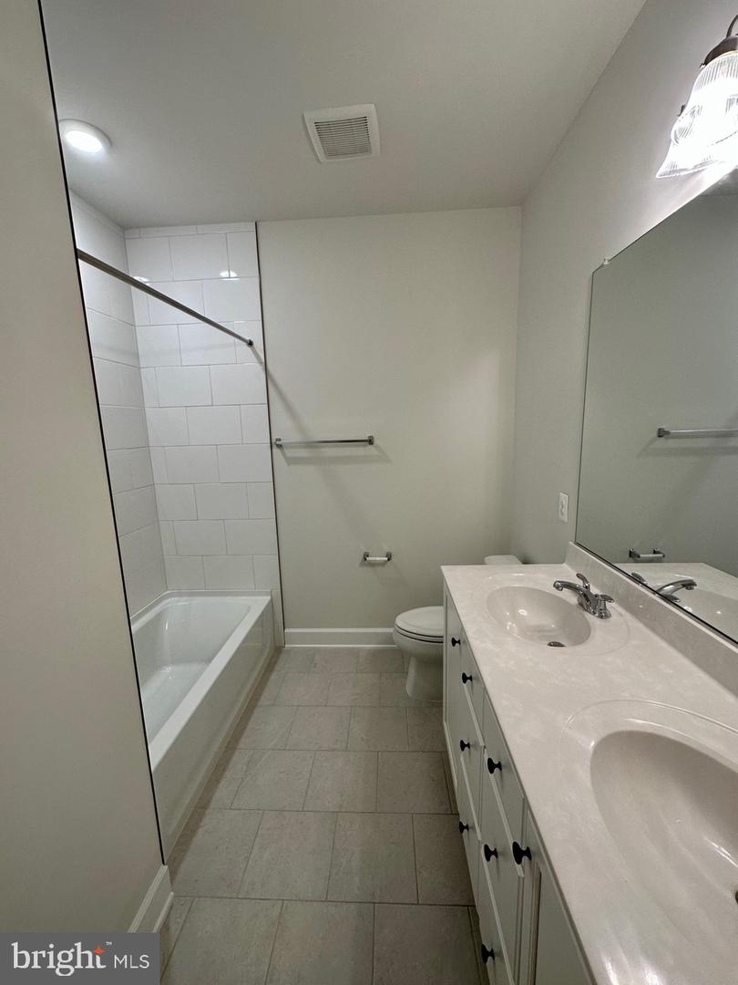 5221 Ridgeview Retreat DRIVE