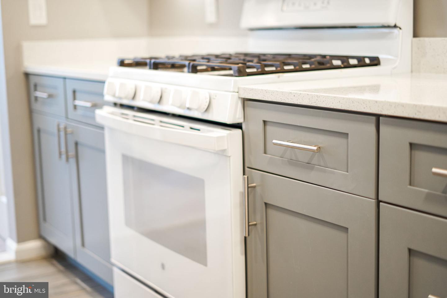 7532 Coxton COURT Unit: L