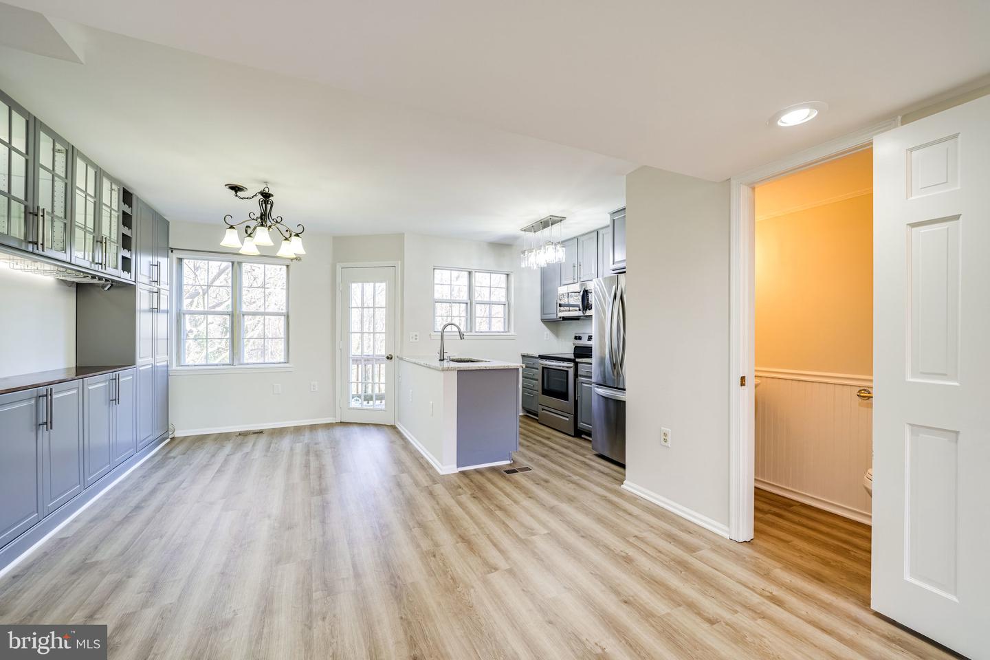 5737 Evergreen Knoll COURT