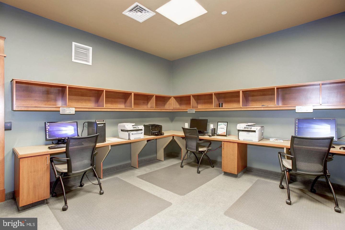 11800 Sunset Hills ROAD Unit: 1218