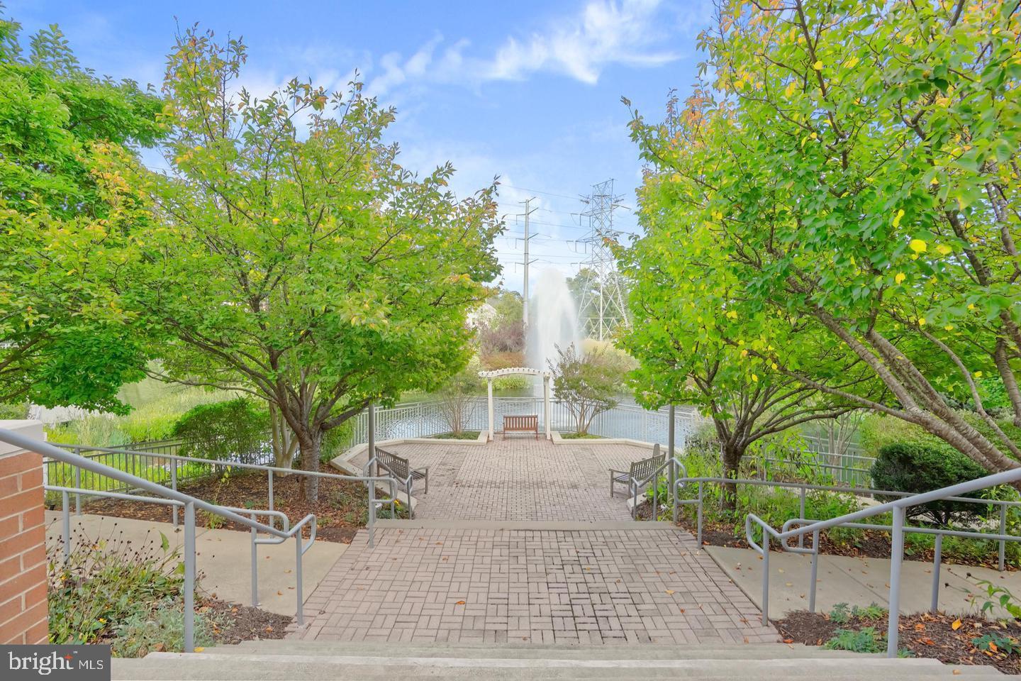 11800 Sunset Hills ROAD Unit: 1218
