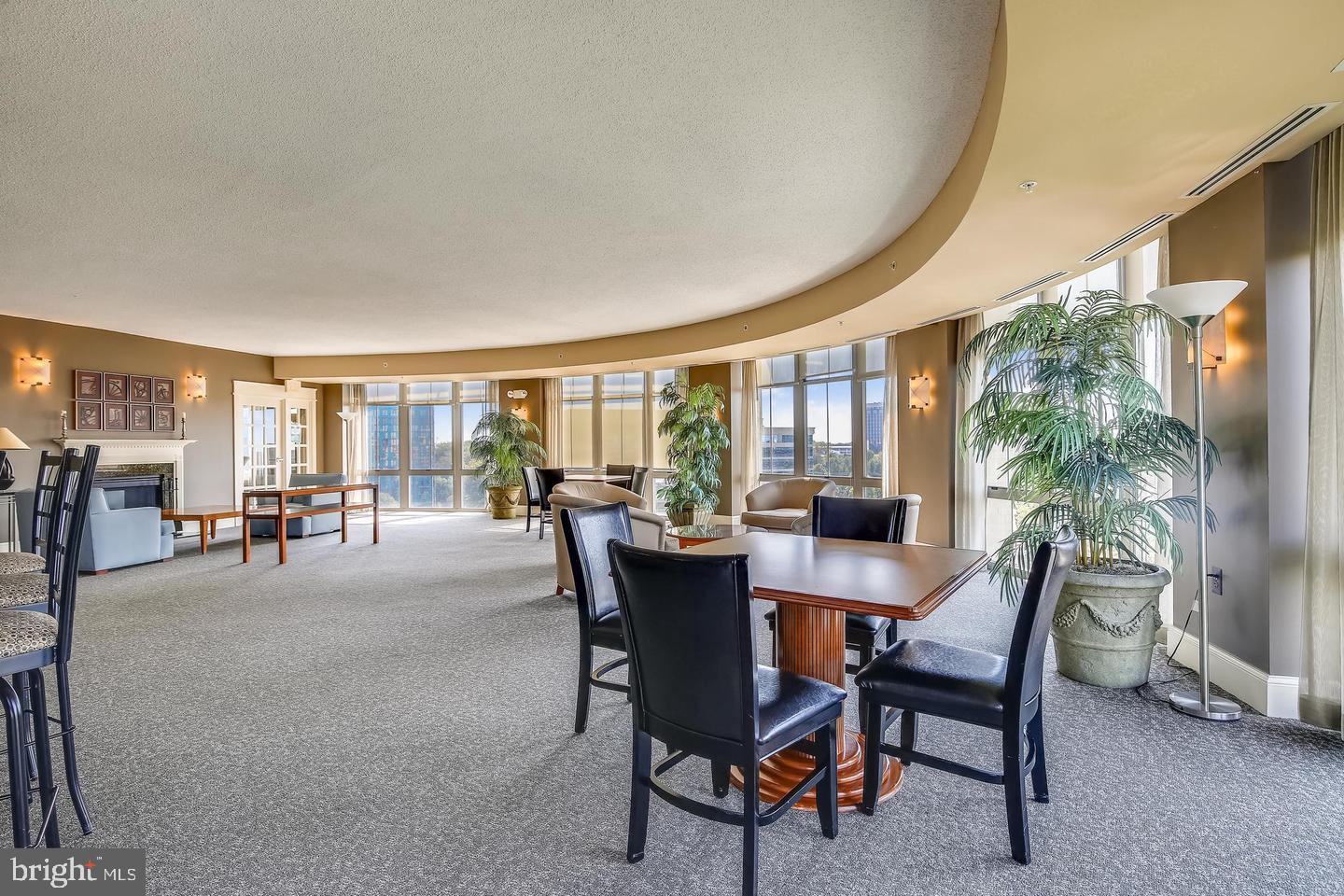 11800 Sunset Hills ROAD Unit: 1218