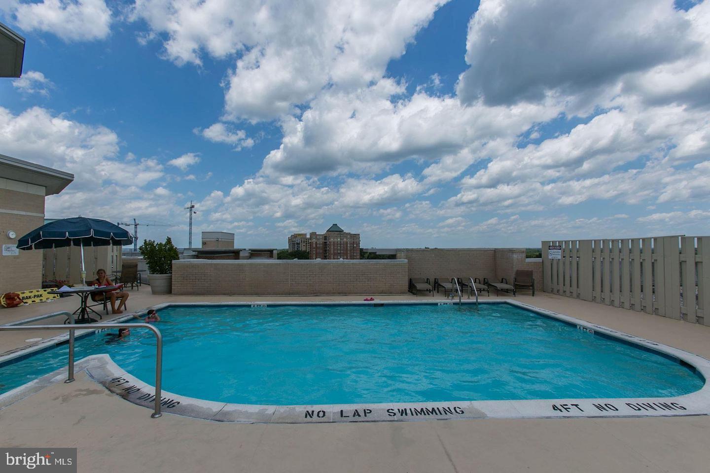 11800 Sunset Hills ROAD Unit: 1218
