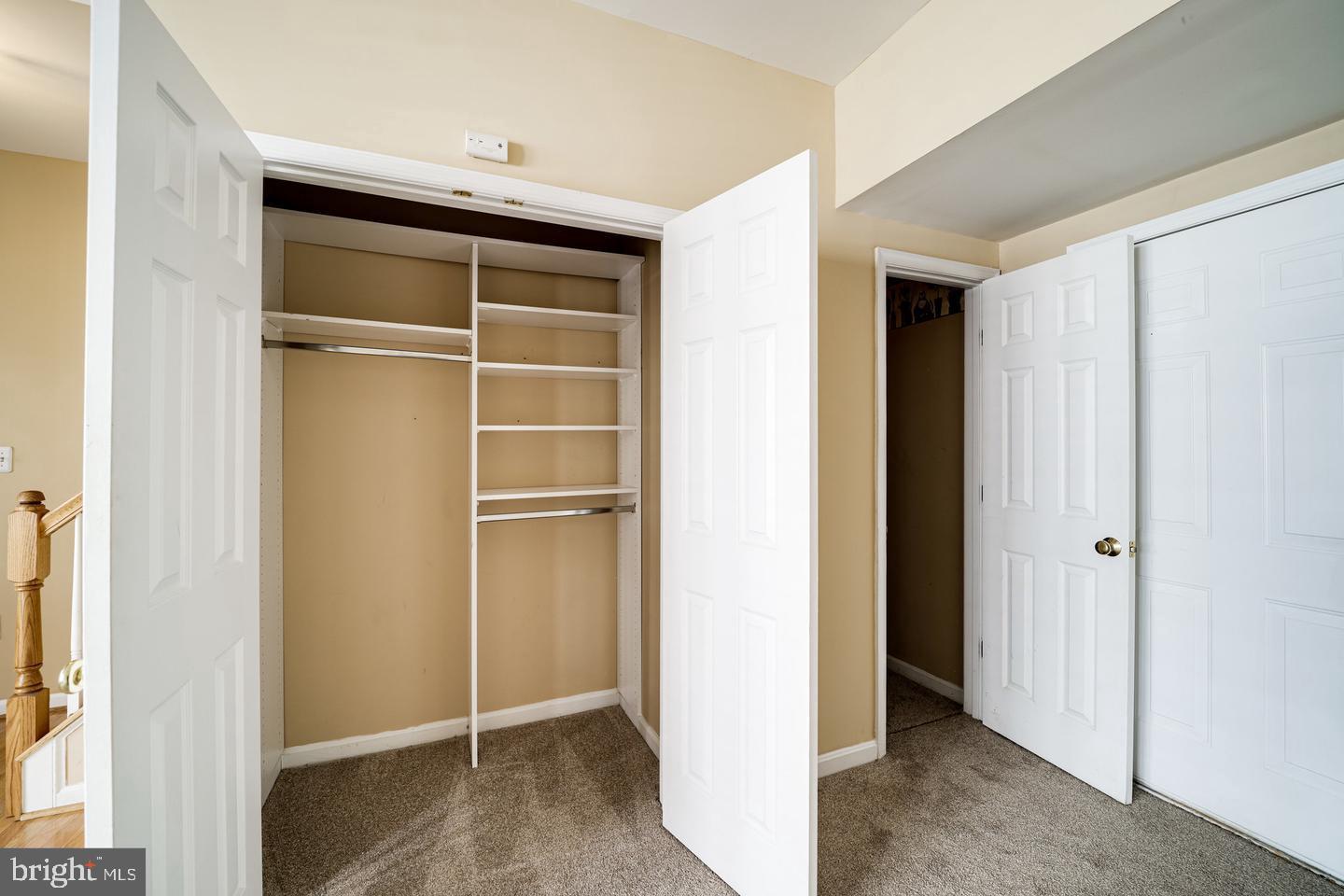 2337 Huntington Station COURT