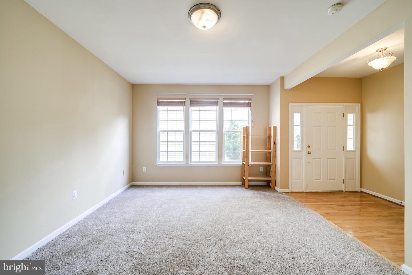 2337 Huntington Station COURT