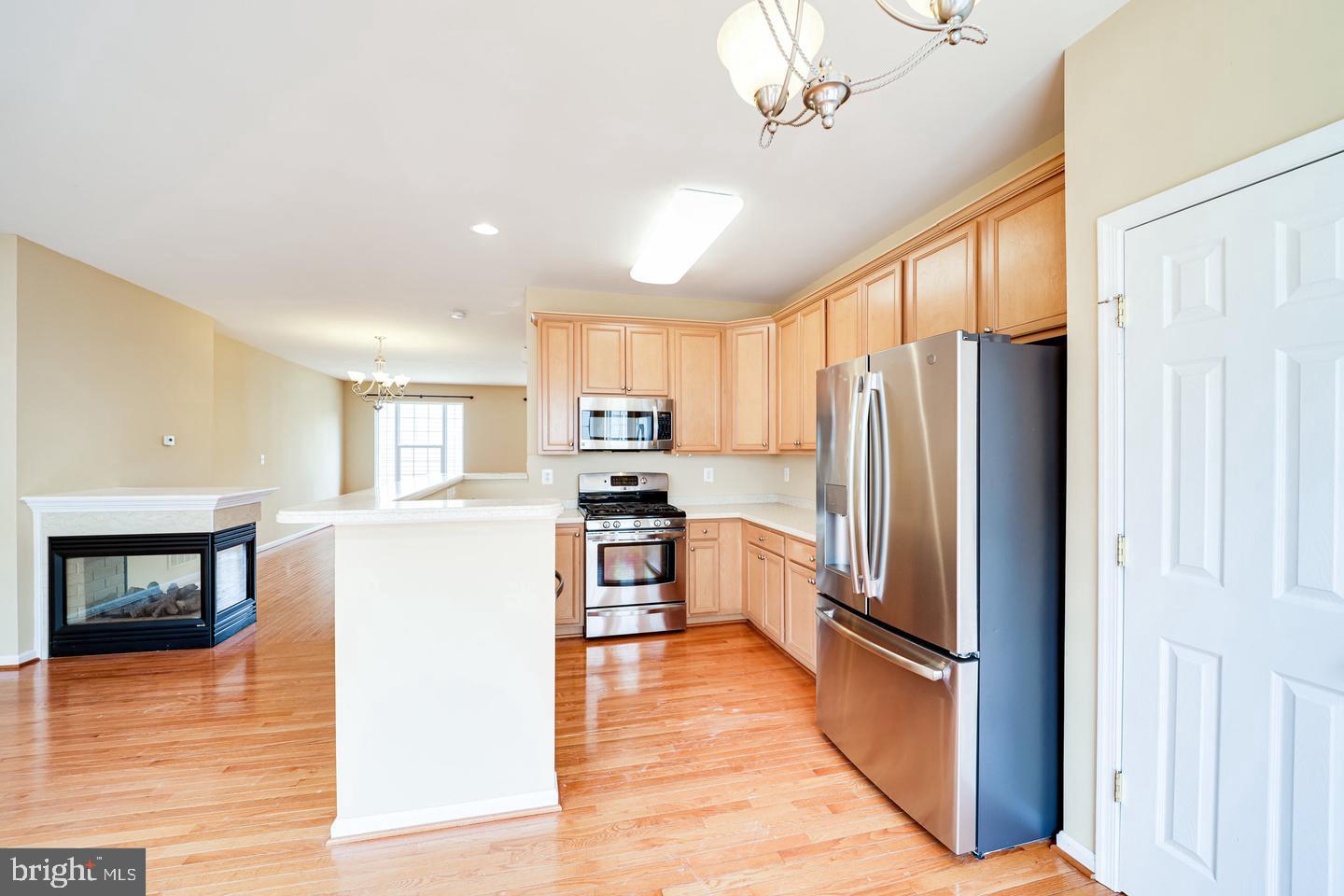 2337 Huntington Station COURT