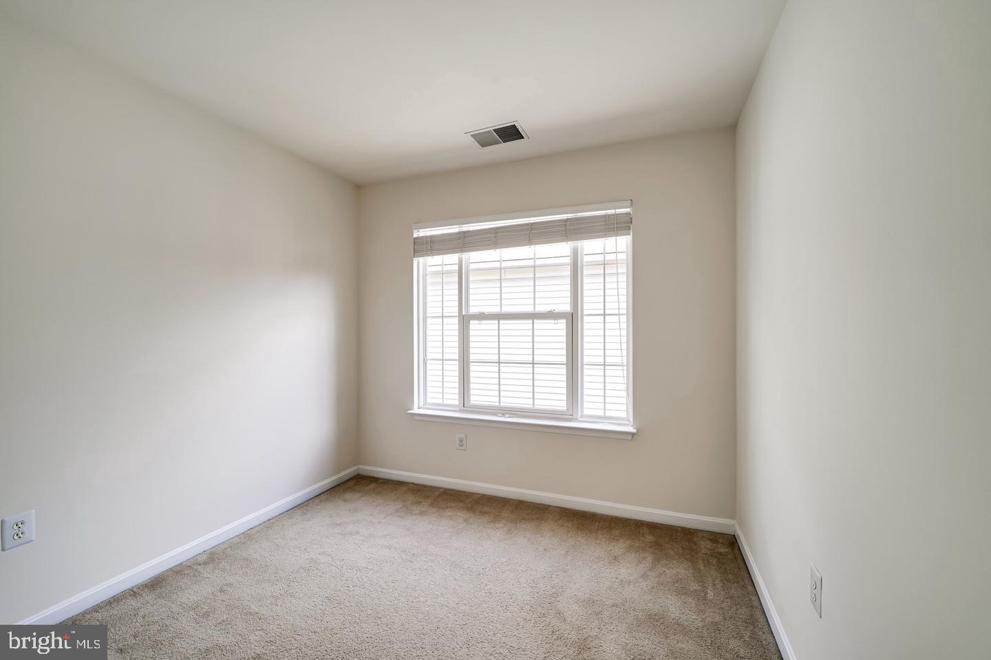 2337 Huntington Station COURT