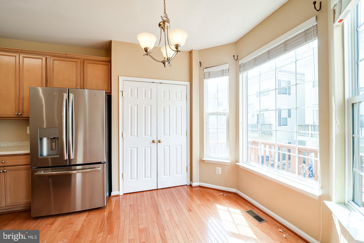 2337 Huntington Station COURT