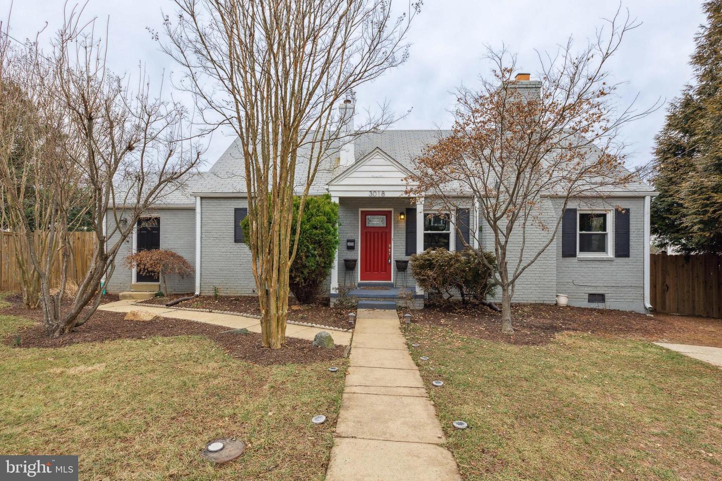 3018 Graham ROAD