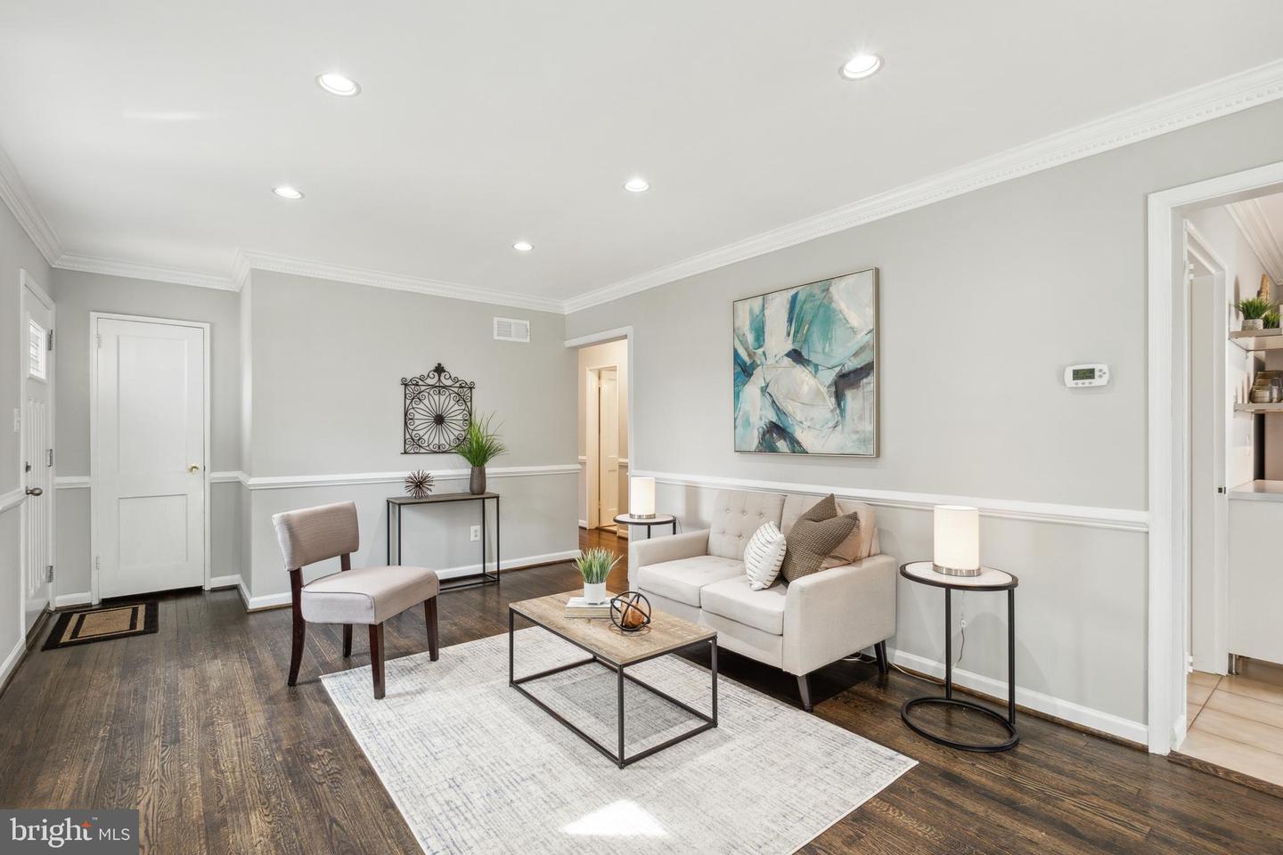 3018 Graham ROAD