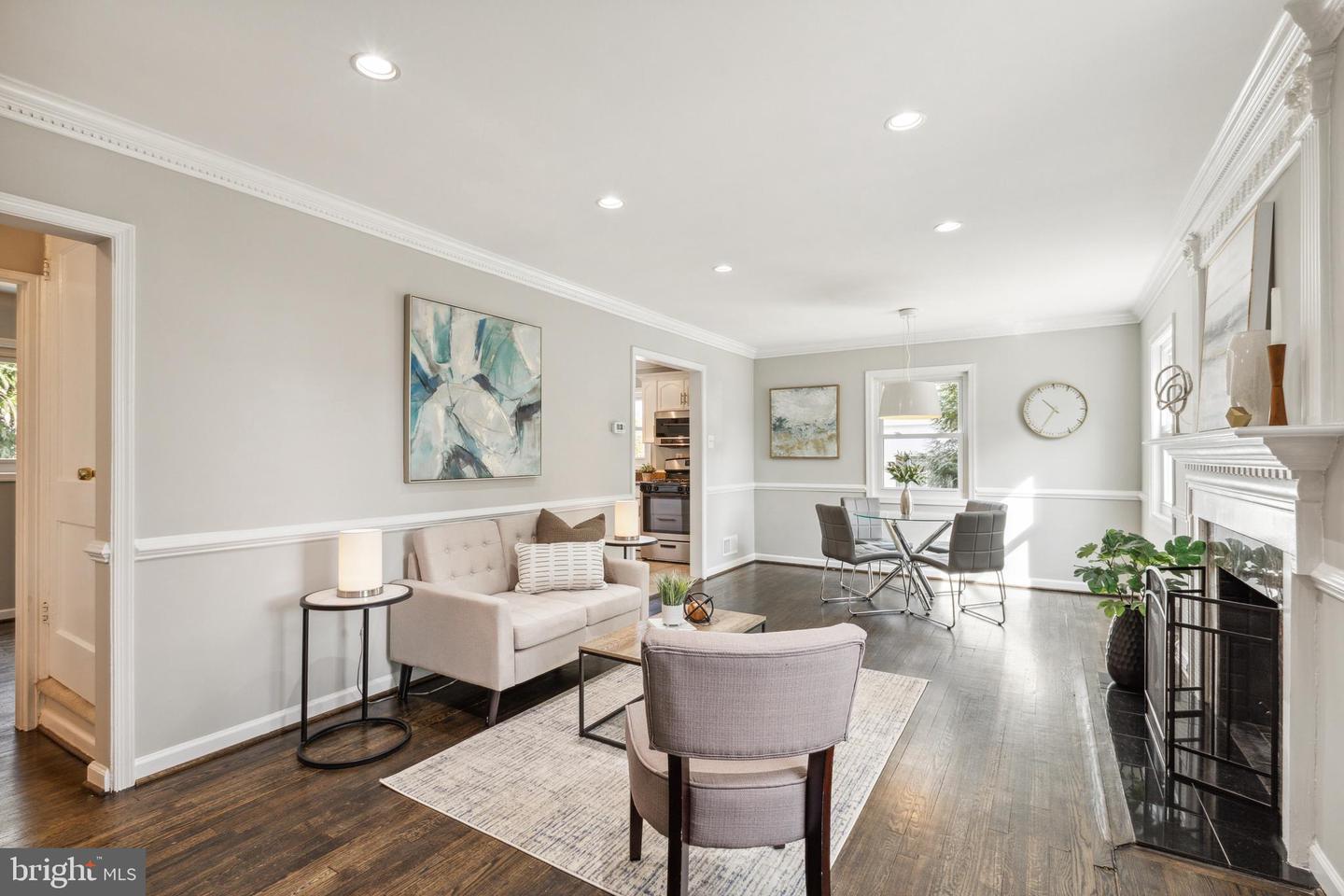 3018 Graham ROAD