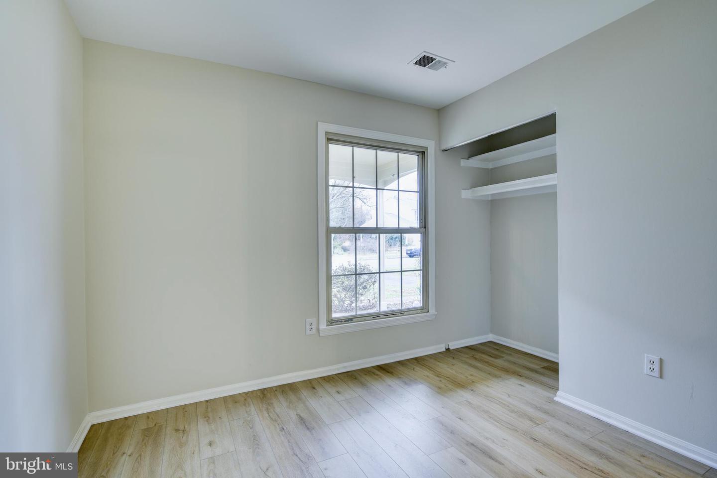 1706 Fantasia CIRCLE