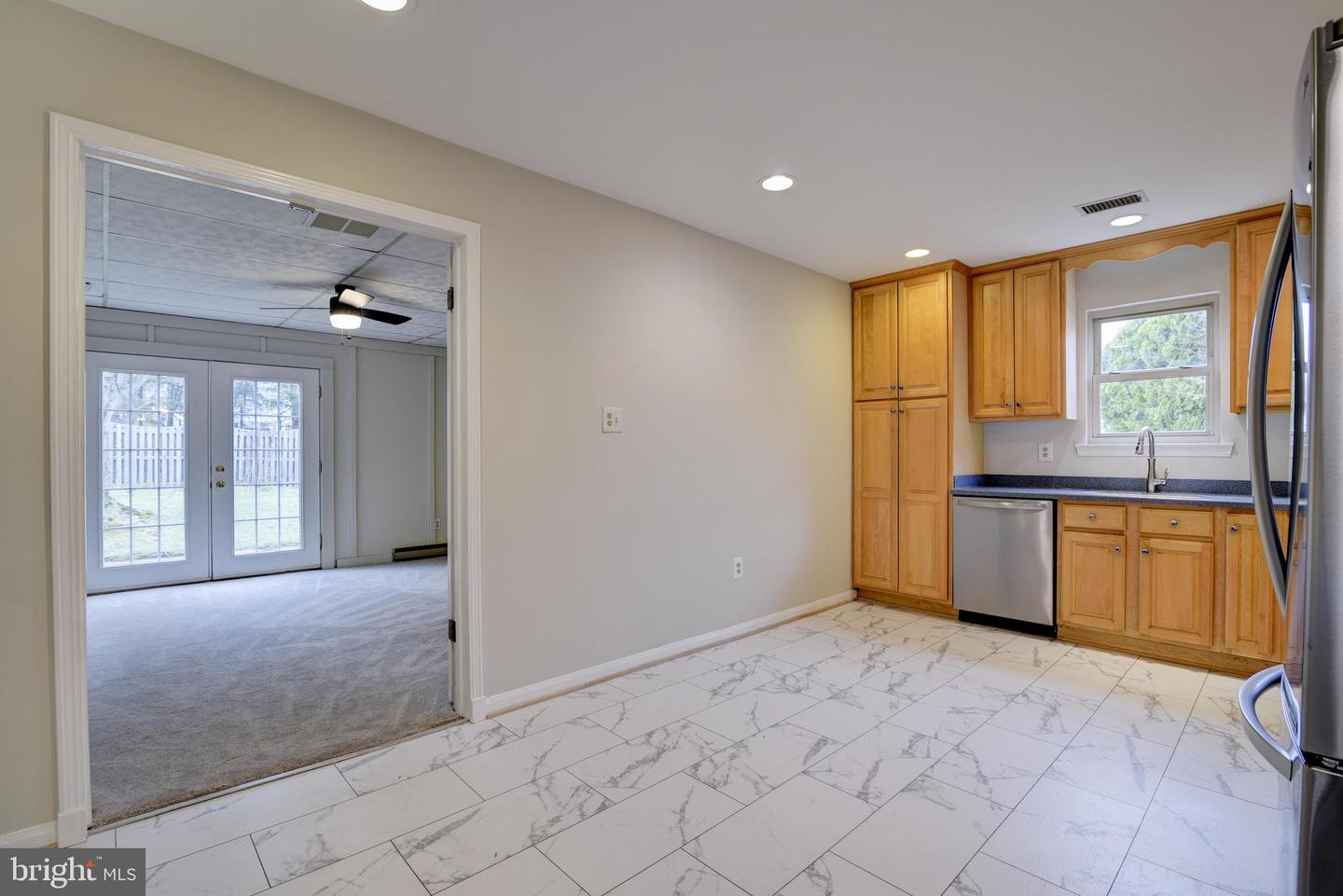 1706 Fantasia CIRCLE